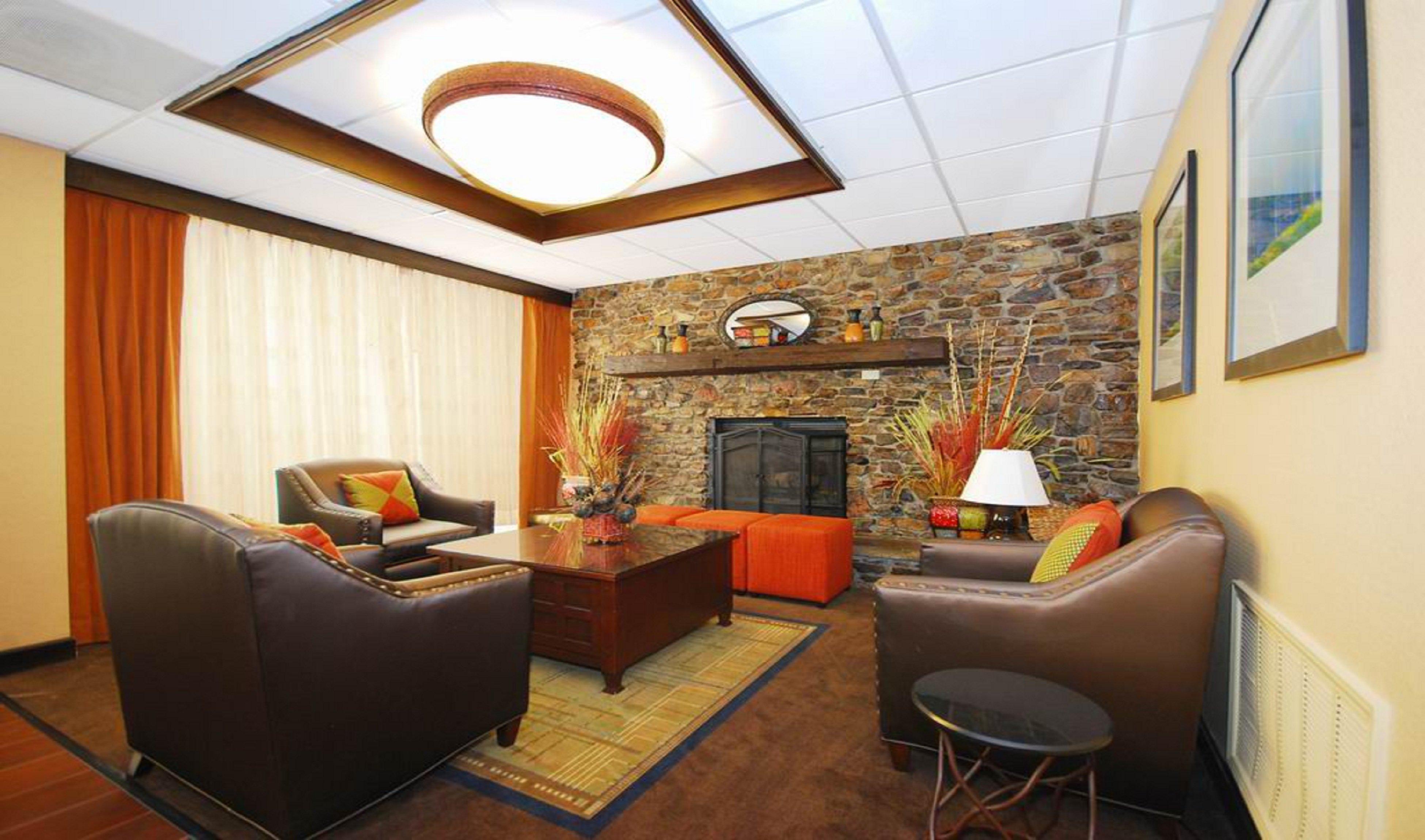 Holiday Inn Express Forsyth By Ihg Extérieur photo