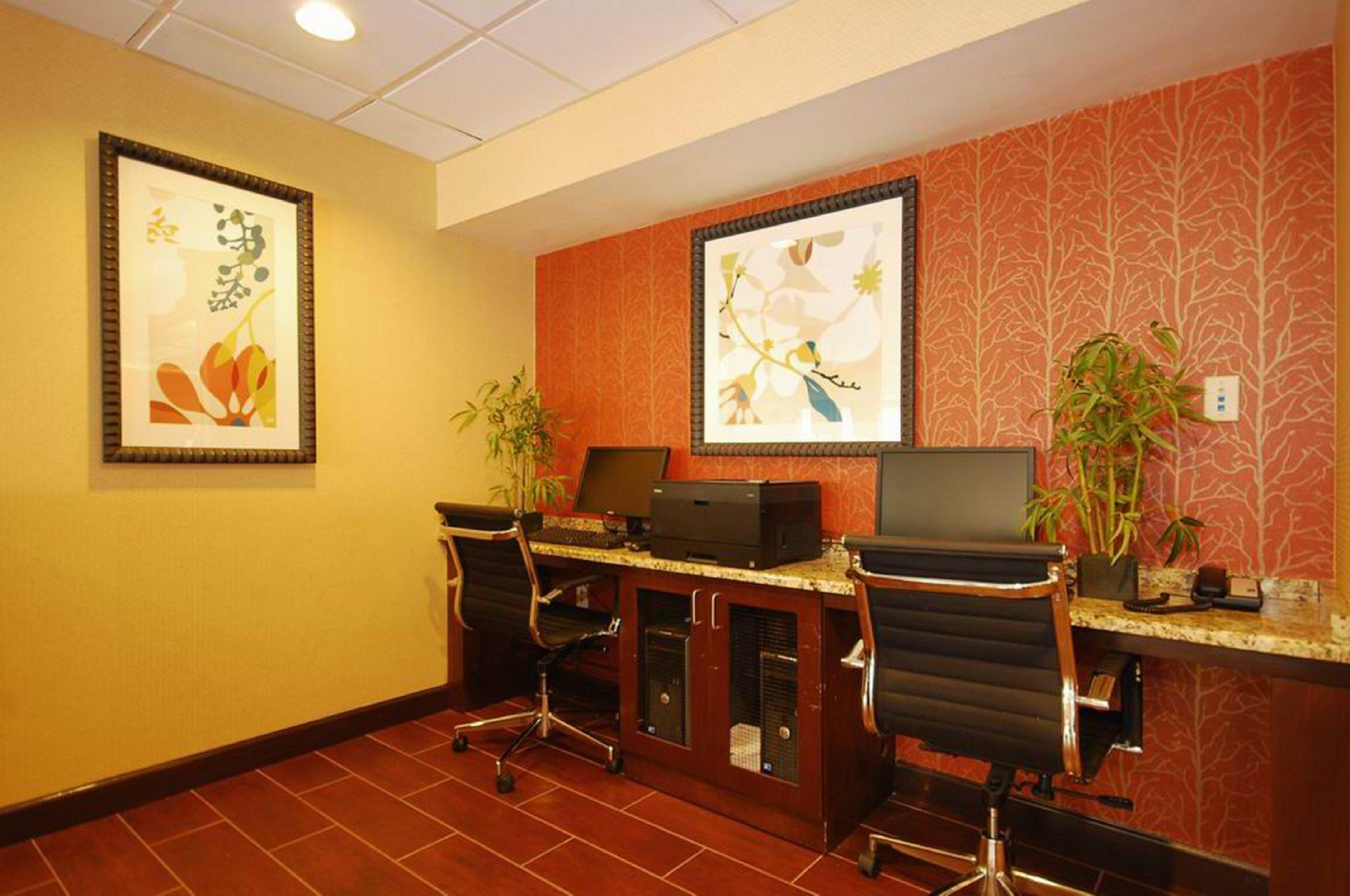 Holiday Inn Express Forsyth By Ihg Extérieur photo